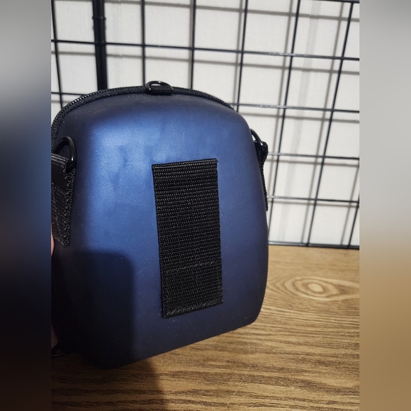 CD/MP3 Sound Case - Blue - Picture 5 of 5